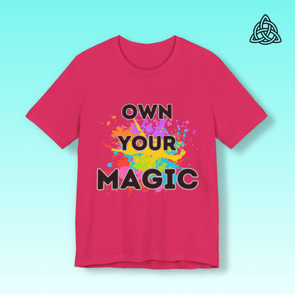 Magic Vibes Tee