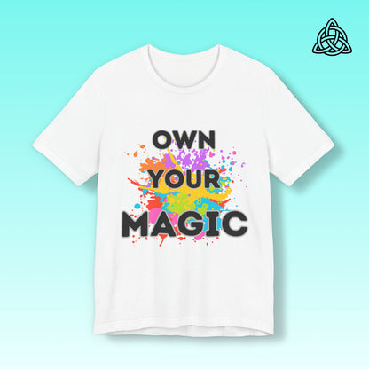 Magic Vibes Tee