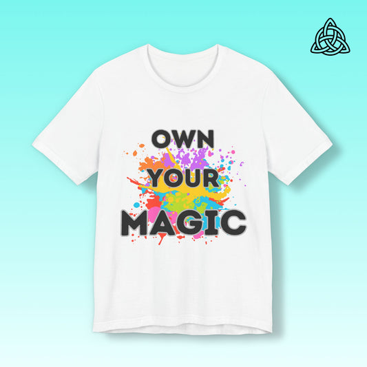 Magic Vibes Tee